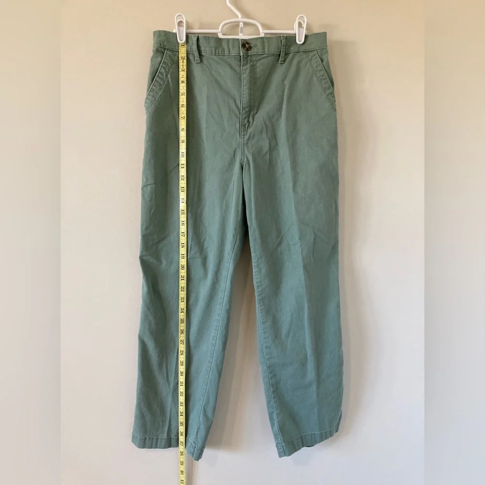 G.H. Bass & Co. Women’s Chino Pants Size 8 Green - Picture 3 of 11